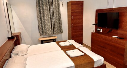 Ayswariya Rooms Room Type - Non AC- Double Bed
