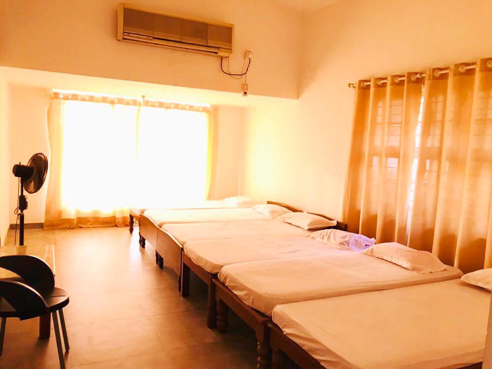 Shree Guest house Malpe - Tap to explore photos