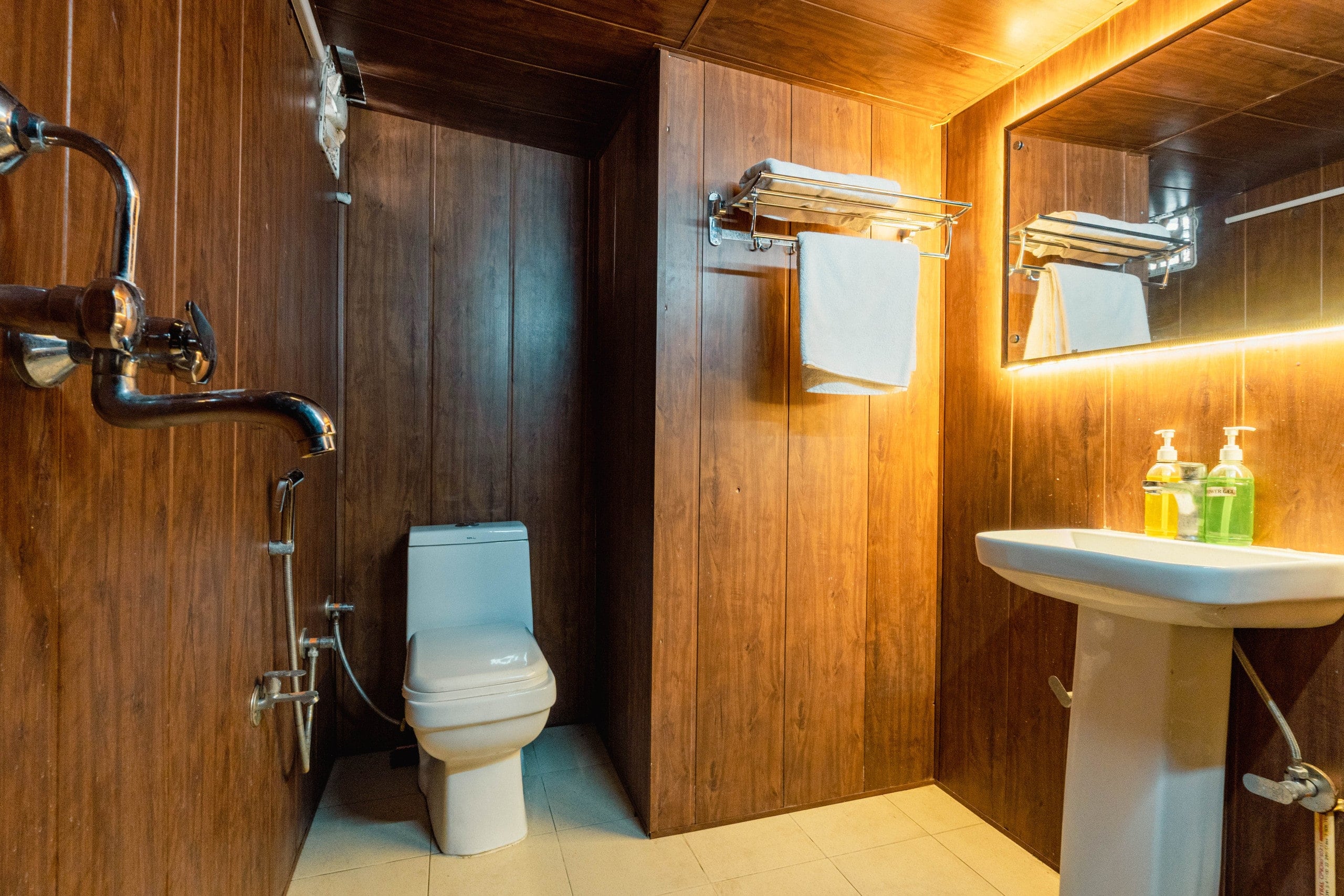 Sky ridge villa I 4BR I mountain view - Tap to explore photos