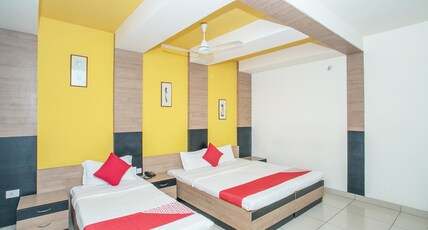 Hotel O ABHIMAANI COMFORTS Room Type - Classic