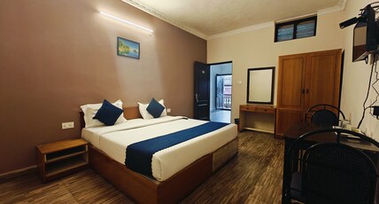 Lumino Fairstay Room Type - Deluxe Rooms