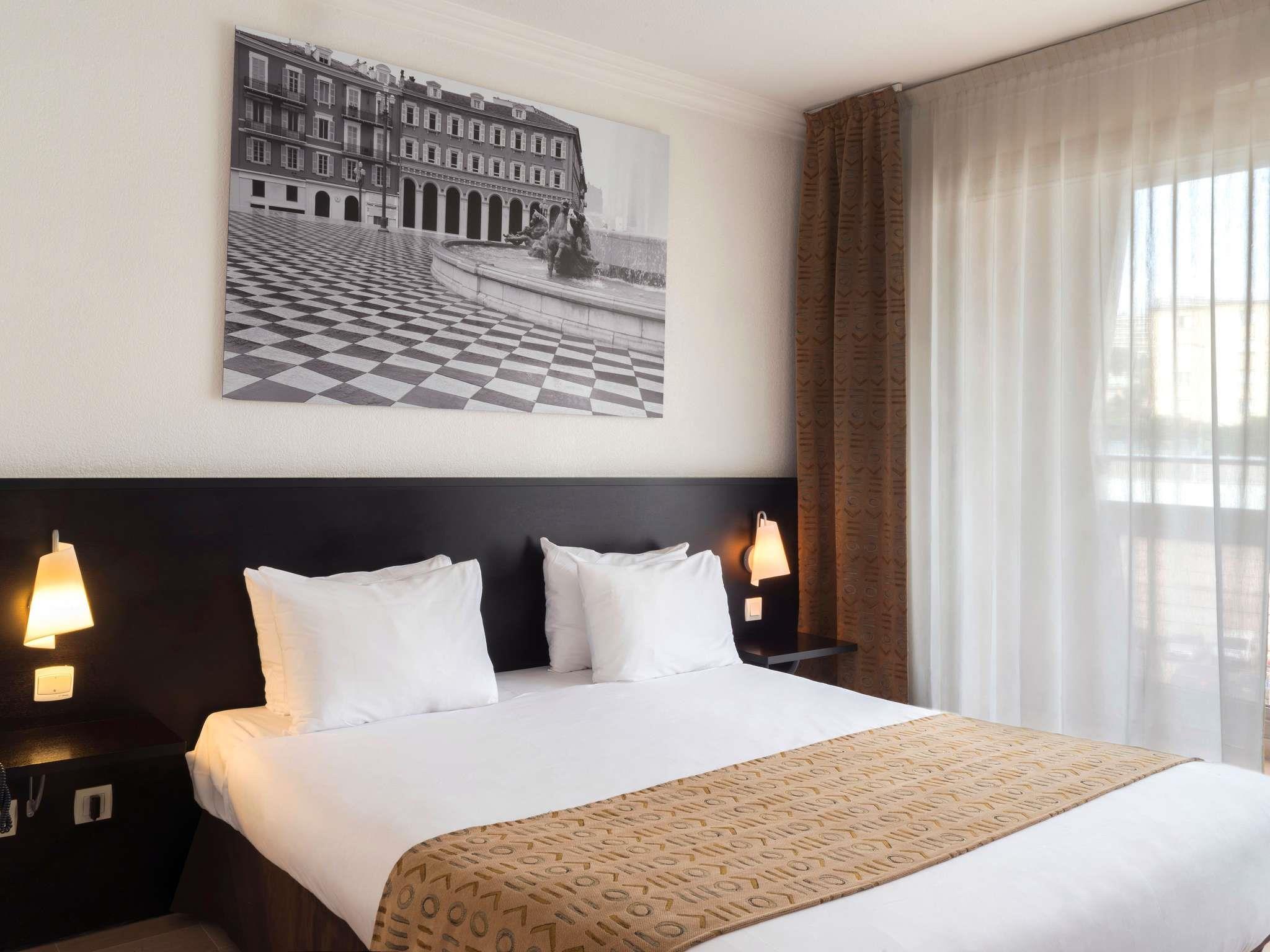 Aparthotel Adagio Nice Promenade des Anglais - Tap to explore photos