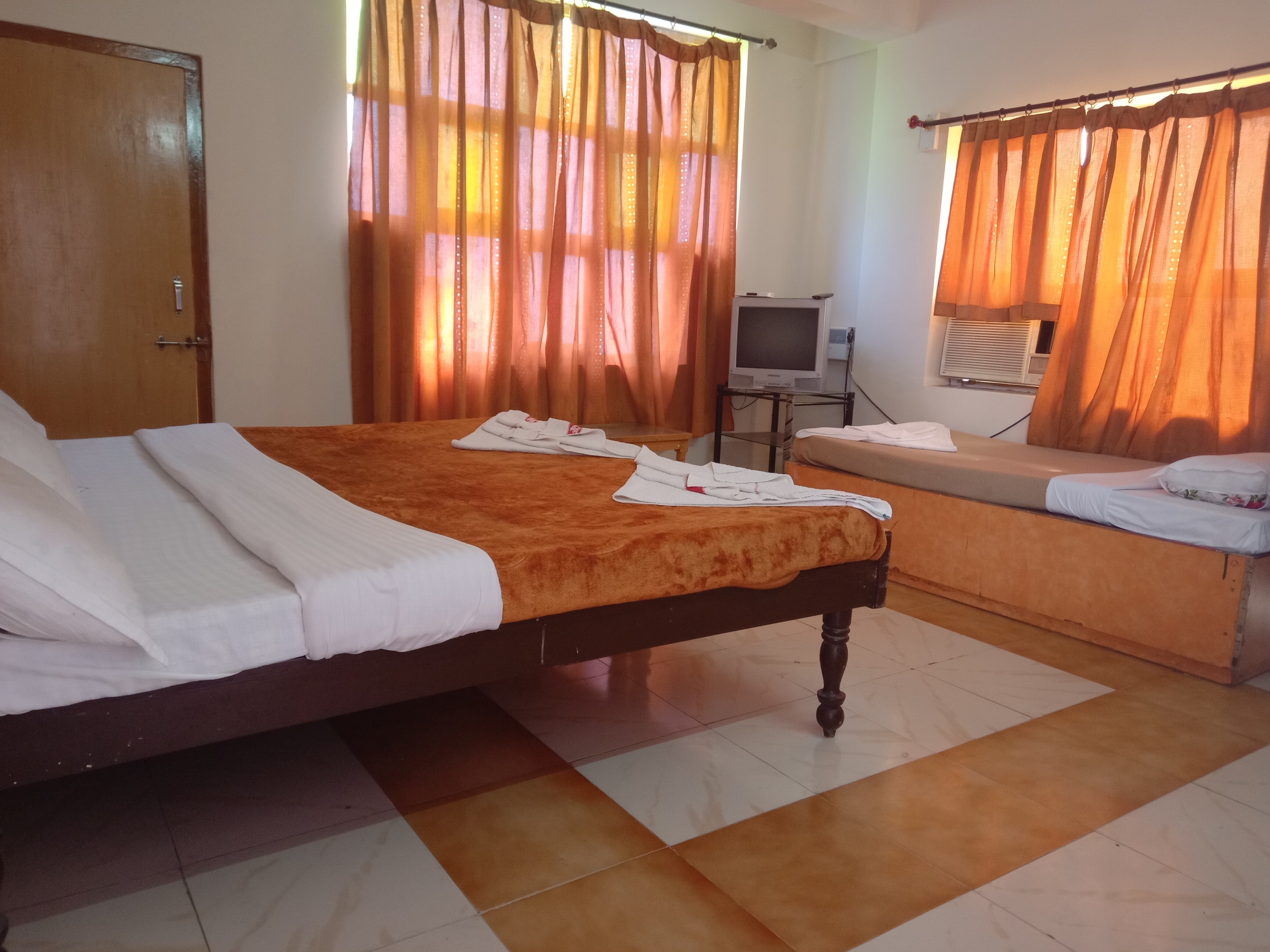 HOTEL SHUBHAM PALACE PUSHKAR - Tap to explore photos
