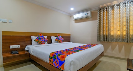FabHotel Pishori - Vijay Nagar Room Type - Deluxe Room FabHotel Pishori - Vijay Nagar Room Type - Deluxe Room
