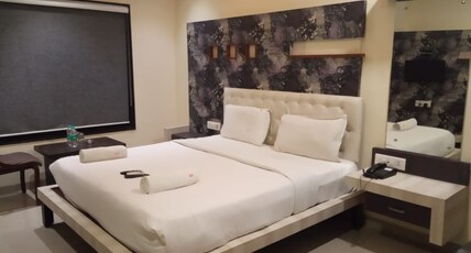 Hotel Grand Heritage Room Type - Deluxe Room