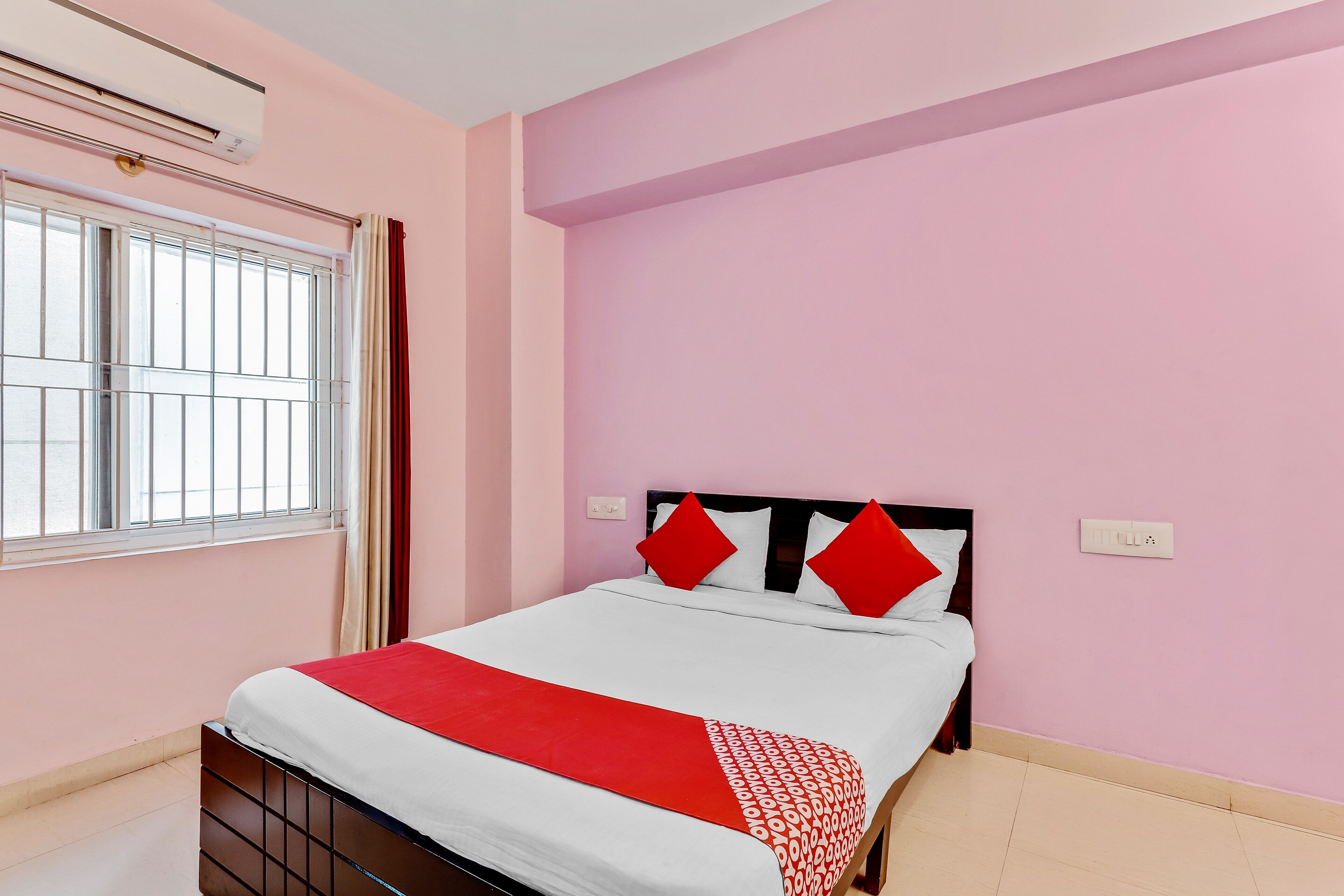 Hotel O Aaira Inn - Tap to explore photos