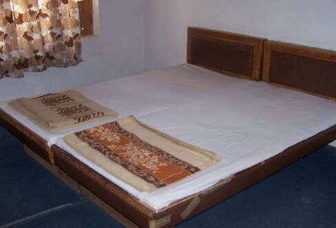 Hotel Khan Manzil