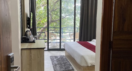 The Ganga Pearl, A Riverside Hotel near Triveni Ghat Room Type - Superior Room with Balcony (River Side) The Ganga Pearl, A Riverside Hotel near Triveni Ghat Room Type - Superior Room with Balcony (River Side)