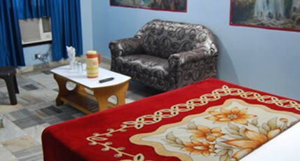 Hotel Parag Room Type - Deluxe AC Room