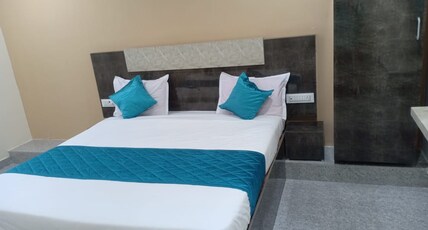 Hotel Vijetha Inn Room Type - Deluxe Room