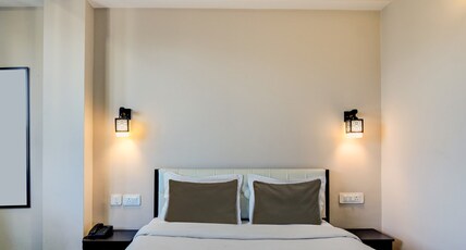 The  Norbuling Retreat Room Type - Deluxe Room