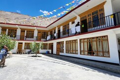 Gakyi House Tabo