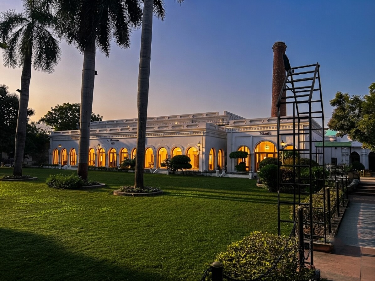 Kumaon Plaza - Tap to explore photos