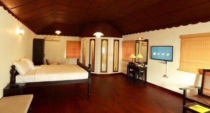 Spice Heritage Room Type - Heritage Super Deluxe Room