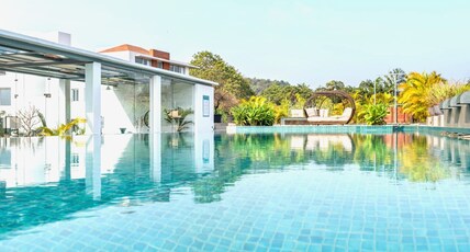 Chic 2BHK w Rooftop Pool | 5km to Coco Beach | Hireavilla Room Type - Chic 2BHK w Rooftop Pool | 5km to Coco Beach | Hireavilla