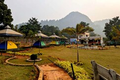 Sitakund Nature's Cottage