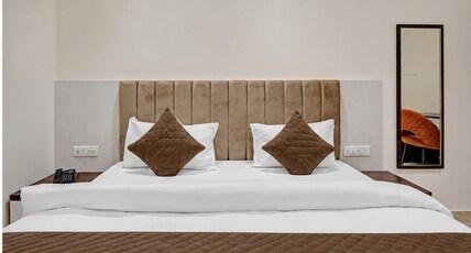 Symphony Regency Room Type - Bedroom 102