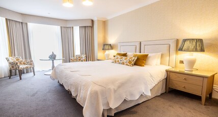 Best Western Plus The Connaught Hotel Room Type - 1 Double Bed, Non-Smoking, Executive Room