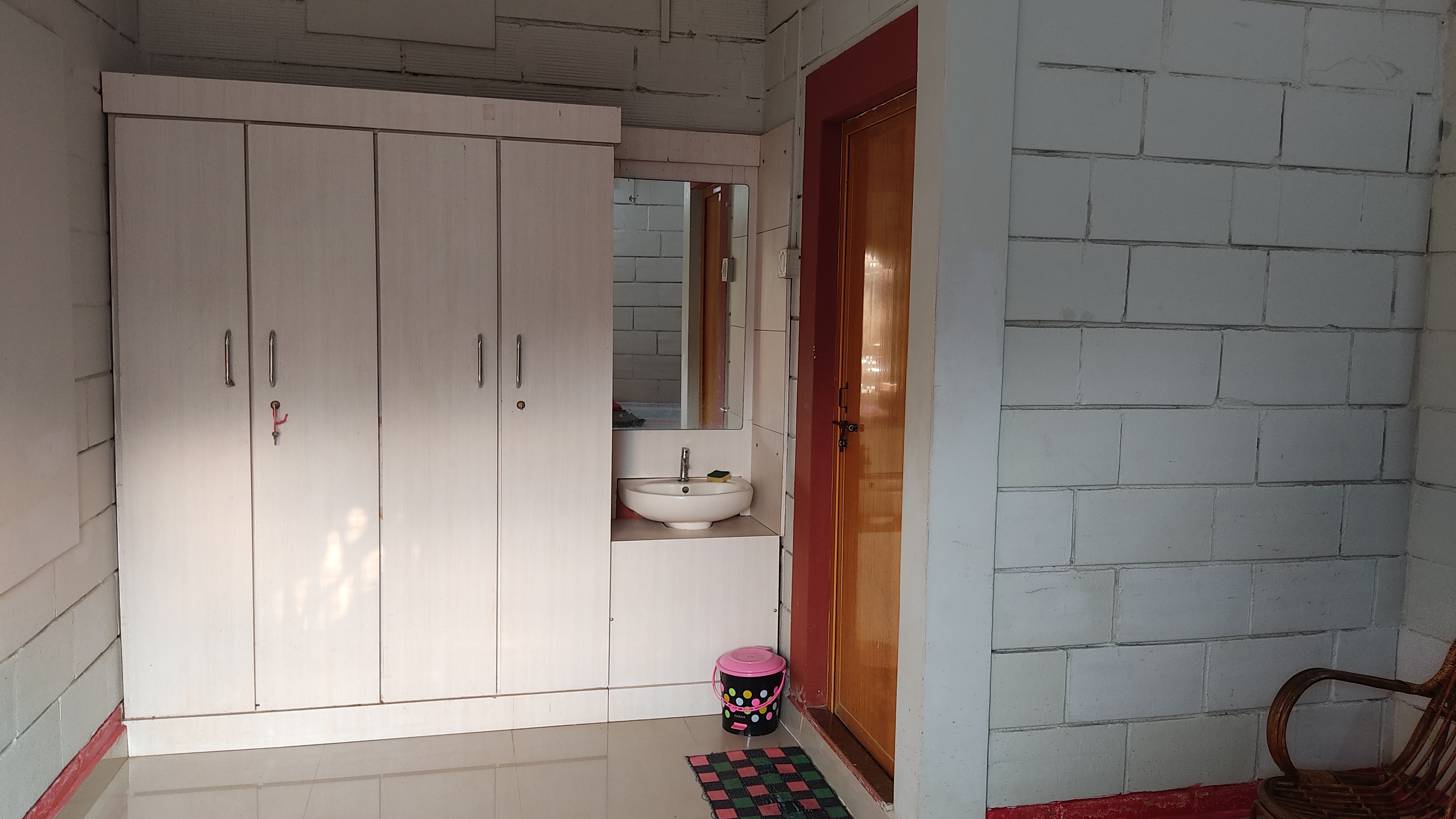 Hari Om Gokarna Hotel - Tap to explore photos