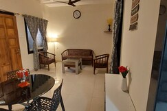 Green Retreat Homestay | Private Room In Homestay