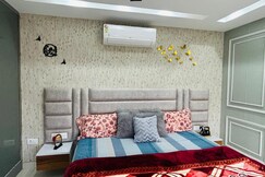 Escape to Paradise V