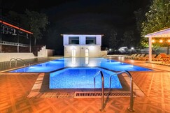 Reva Resorts and Holiday Homes