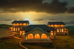 Emerald Stays Ooty by VOYE HOMES