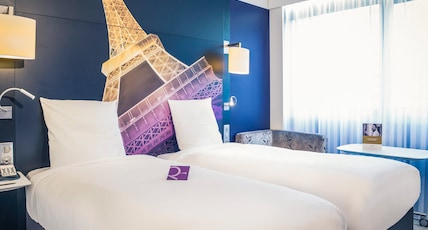 Mercure Paris Centre Tour Eiffel Room Type - Classic Room with twin beds Mercure Paris Centre Tour Eiffel Room Type - Classic Room with twin beds