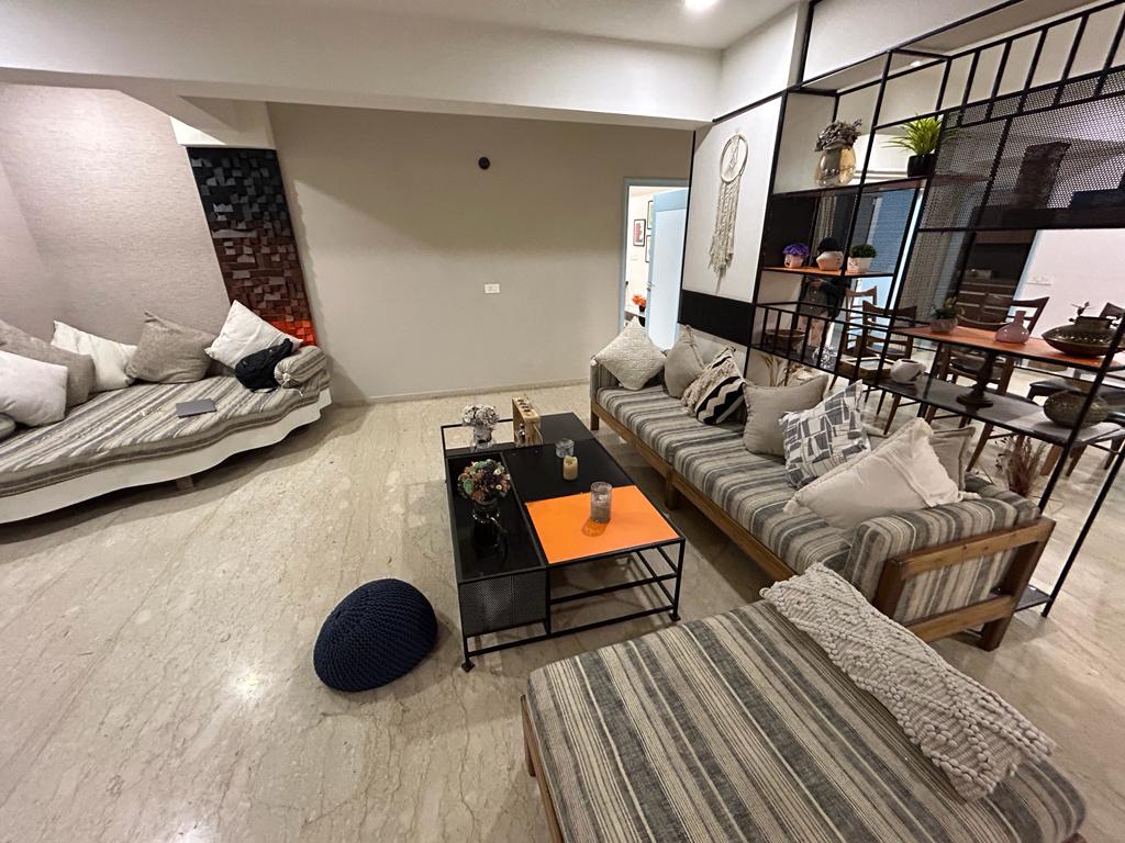 Mayfair Homes Entire 2 BHK Apartment Centrally Located - Tap to explore photos