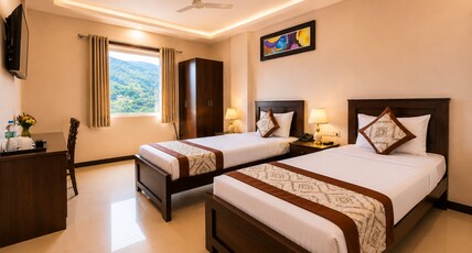Platinum Royal Excellency Room Type - Deluxe Twin Bed