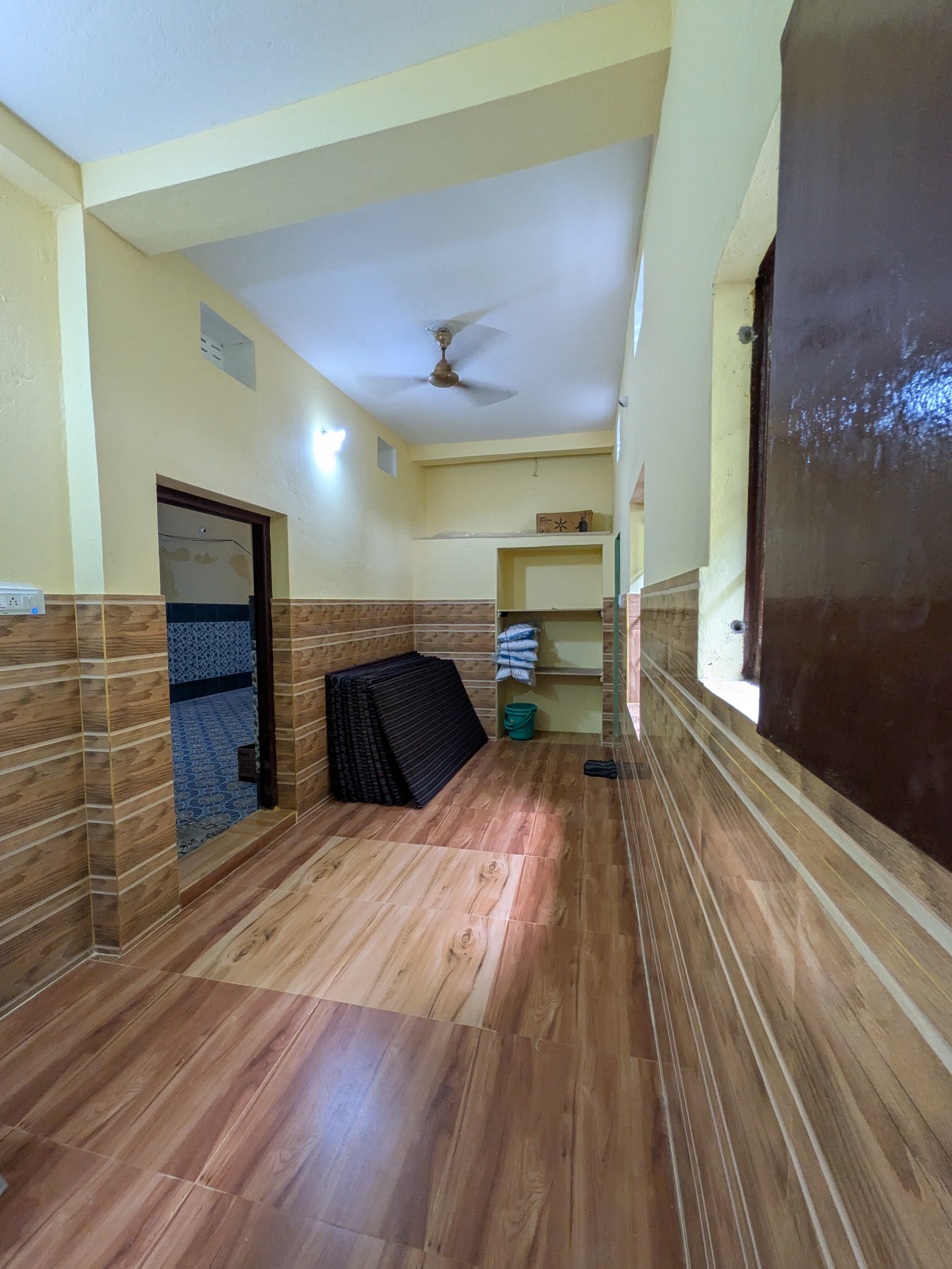 Prashanti Niwas - Tap to explore photos