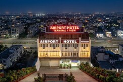 Airport Hotel Terminal 1 View