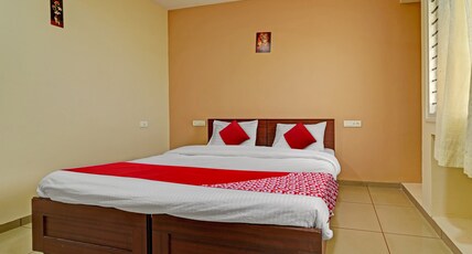Hotel O Indra Suites Room Type - Classic