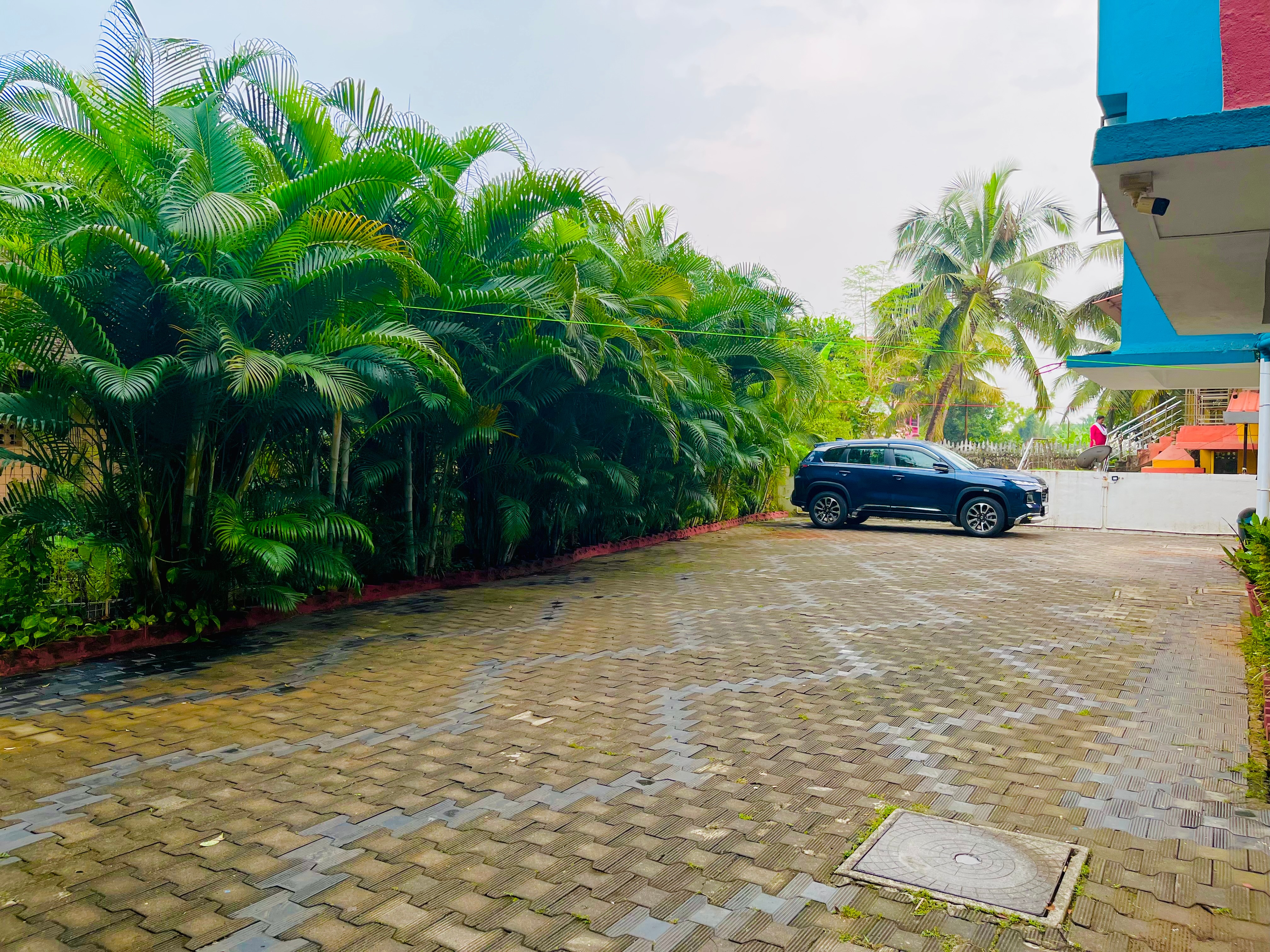 Relax Holiday Home, Near Margao Railway Station - Tap to explore photos