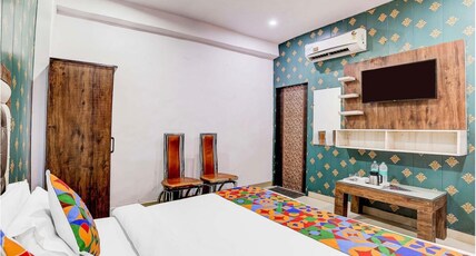 Hotel NR Prime Royality Greater Kailash - Couple Friendly Room Type - Hotel NR Prime Royality Greater Kailash - Couple Friendly