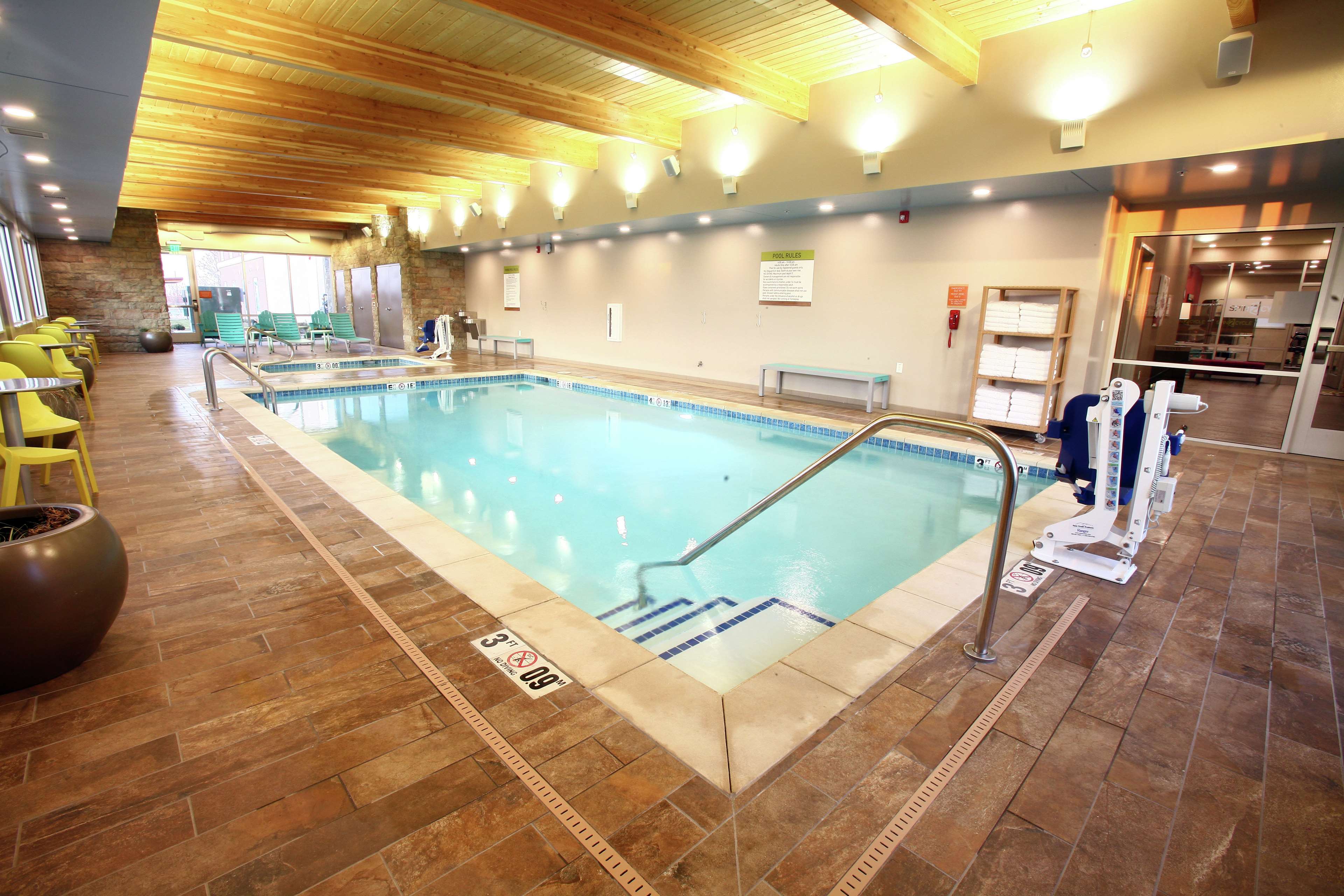 Home2 Suites by Hilton Nampa - Tap to explore photos
