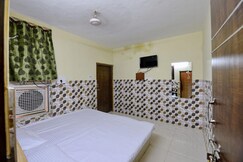 Hotel 4U (Opp. Ambala Cantt Railway Station)