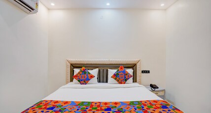 FabHotel Ramanjnaeya Room Type - Deluxe Room