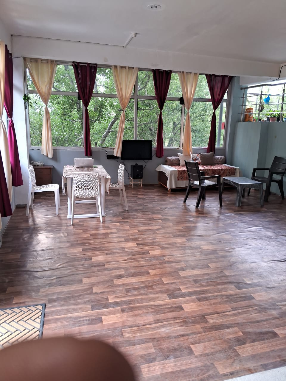Sharon's Homestay - Tap to explore photos