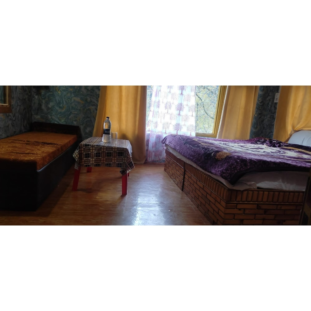 Summer Palace Inn Pahalgam - Tap to explore photos