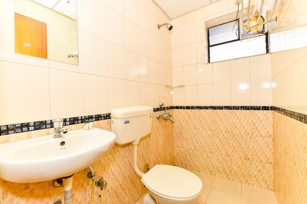 TRI-STAR RESIDENCY - Tap to explore photos