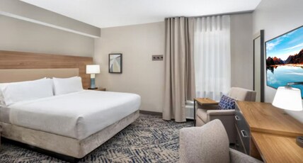 Candlewood Suites Champaign-Urbana University Area Room Type - Studio Suite
