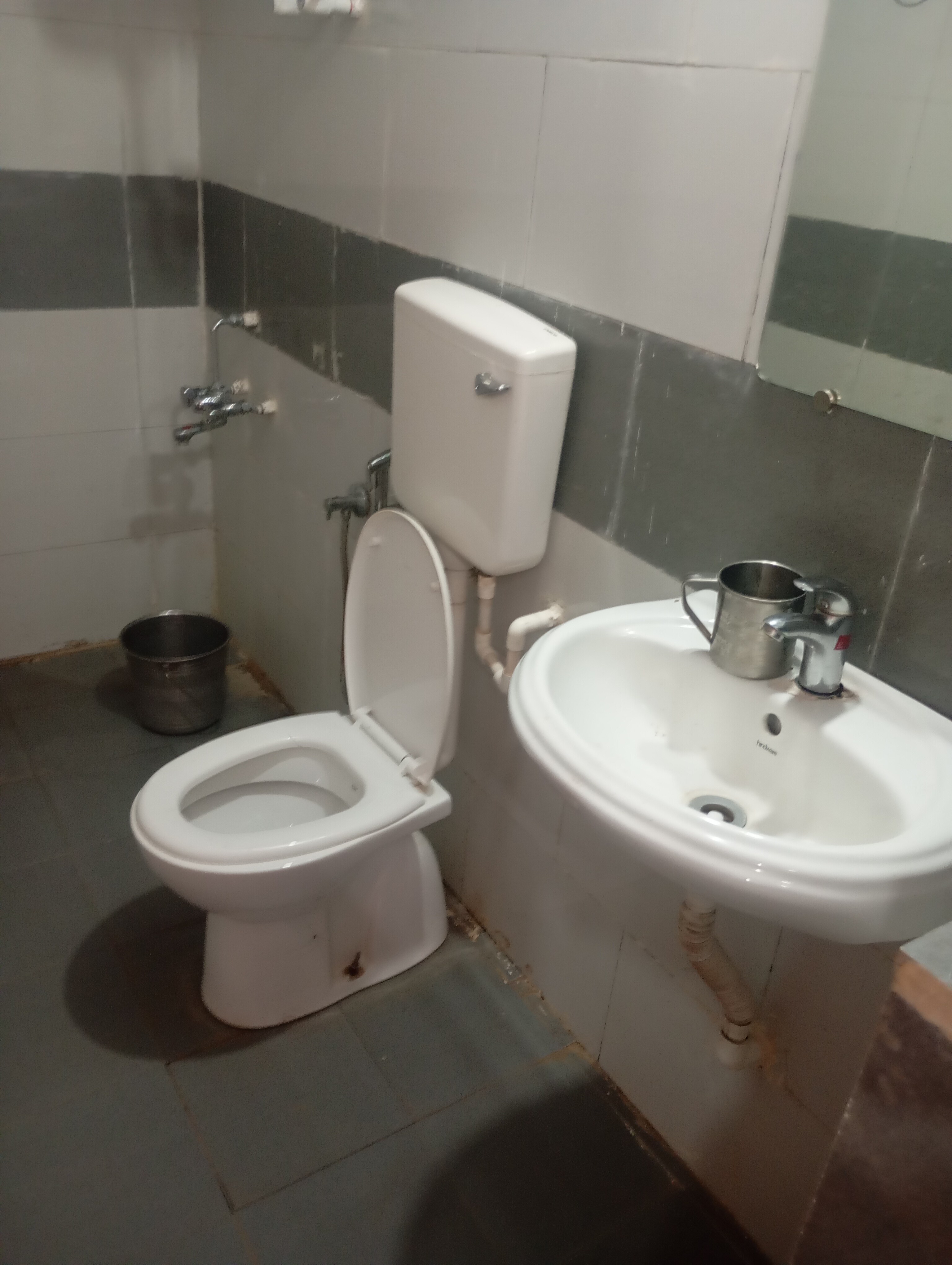 Dudhi Mata home stay chamtipur Patalkot - Tap to explore photos