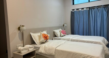 Cheklaa Backpackers Room Type - Twin or Double
