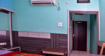 Hotel Jindal Regency Room Type - Deluxe AC