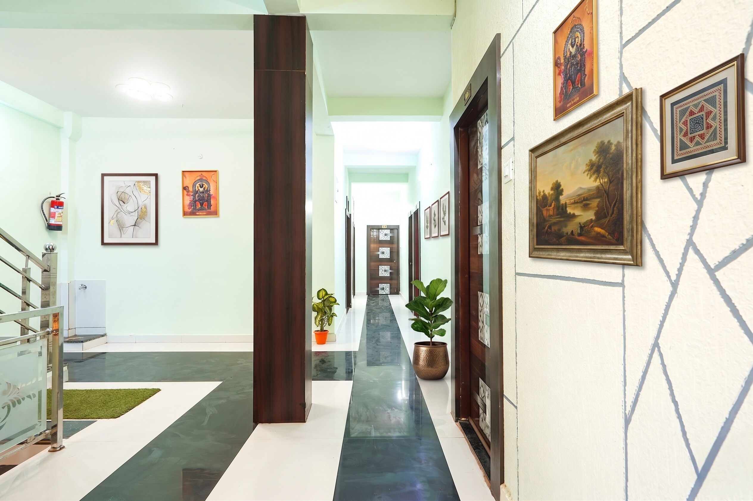 Main gallery