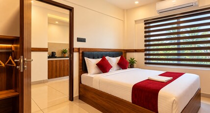Sapphire Business Suite Room Type - Queen Studio Suite