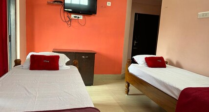 Bibha's Lodge near GNRC Hospital Room Type - Twin Bedded NON AC Shared Bathroom Bibha's Lodge near GNRC Hospital Room Type - Twin Bedded NON AC Shared Bathroom