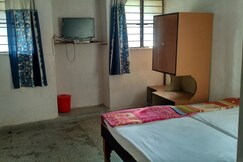 Address of SHRIRAM GUEST HOUSE