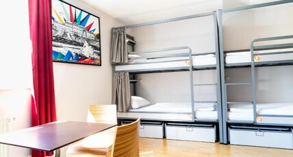 St Christophers Inn Vienna Room Type - Bed in 6-Bed Dormitory Room with Private Bathroom